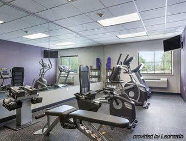 Hotel Baymont By Wyndham College Station
