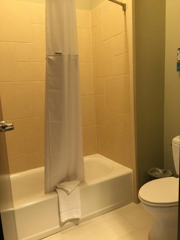 Baymont By Wyndham Hotel